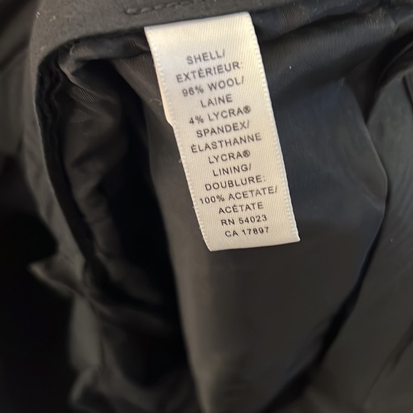 EUC Banana Republic black wool dress pants. 35/30 - Picture 8 of 9